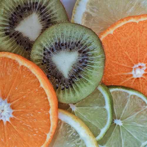 不懂流程?在網(wǎng)上賣農(nóng)產(chǎn)品需要什么資質?