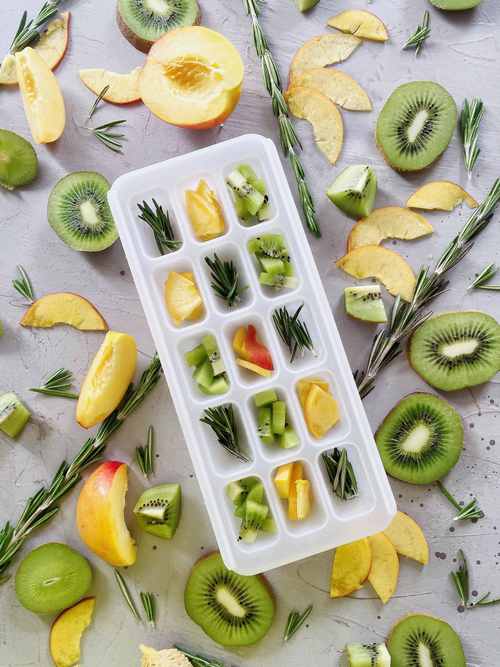 不懂流程?在網(wǎng)上賣農(nóng)產(chǎn)品需要什么資質?